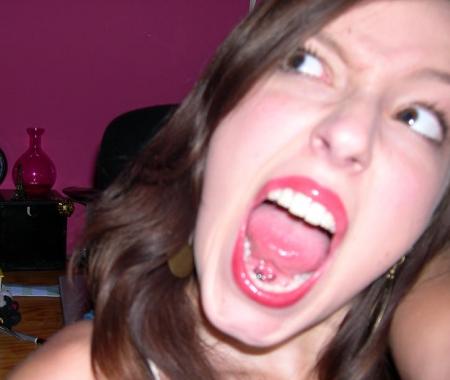 L'un des mes piercings :)